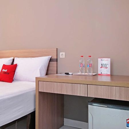 Reddoorz @ Karet Pedurenan 2 雅加达 外观 照片