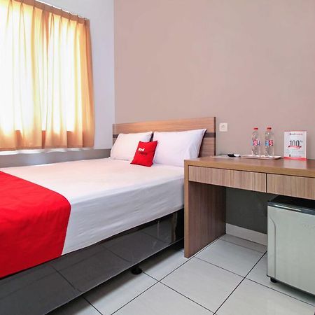 Reddoorz @ Karet Pedurenan 2 雅加达 外观 照片